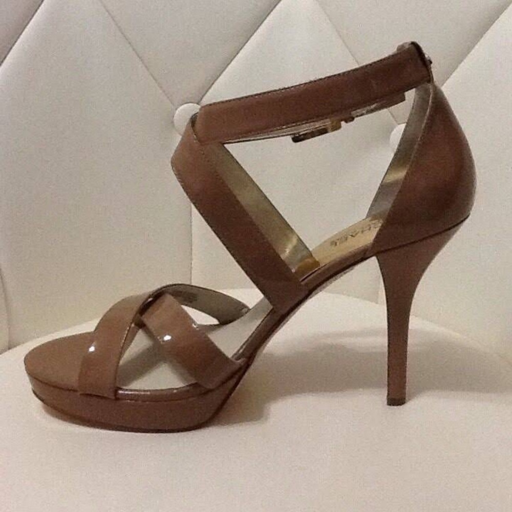 Michael Michael Kors Evie Platform